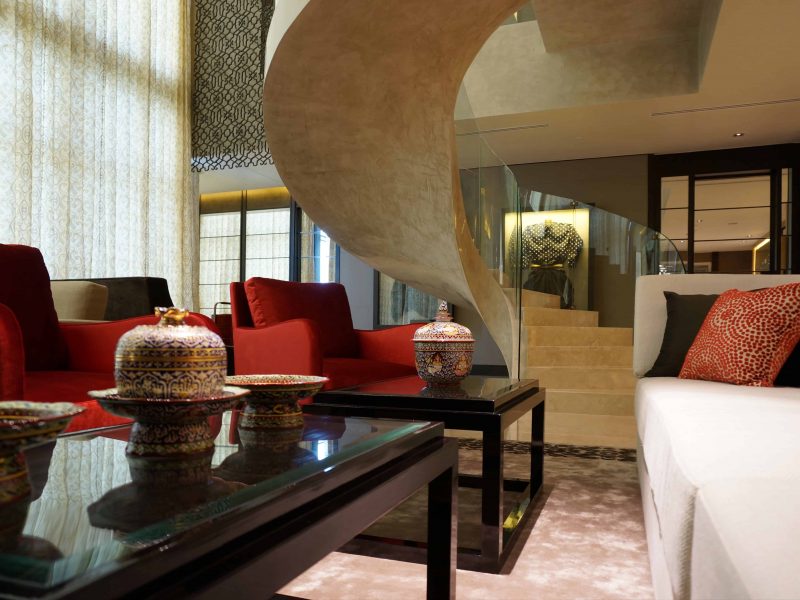 p-heinke-pic-living