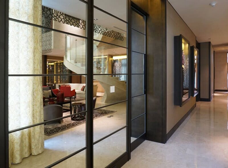 p-heinke-pic-mirror