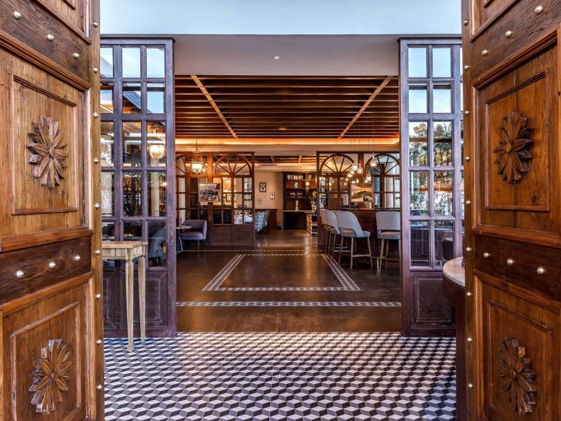 JW Marriott-olive-restaurant