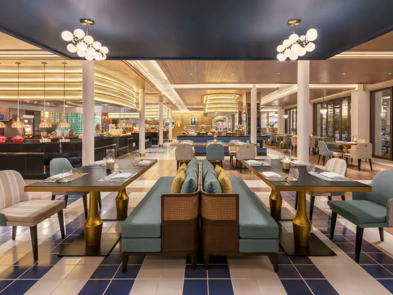 Hyatt Regency Phuket add seating dinning