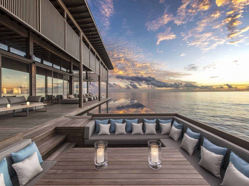ParK Hyatt Maldives -Infinity-Pool-Sunset-View